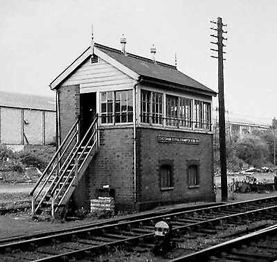 O Gauge Model Railway Buildings GWR Leckhampton Signal Box Kit • £135