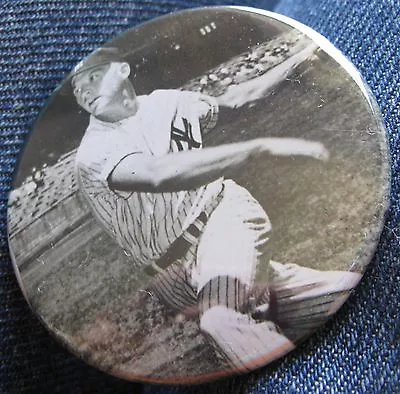 Mickey Mantle Button (black An White Early 1950's Batting Image) • $19.99