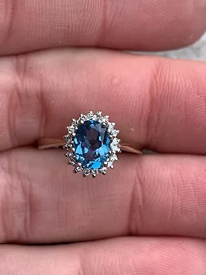 9ct Gold Blue Spinel Diamond Vintage Cluster Ring C.J.Ltd ￼2.8 Grams • $12.57