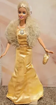 MATTEL BARBIE GOLD MERMAID SKIRT GOWN W/ FAUX FUR + NECKLACE & BAG ~ NEW • $15.95