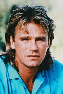 Richard Dean Anderson As Angus Macgyver In Macgyver Blue Shirt 18x24 Poster • $24.99