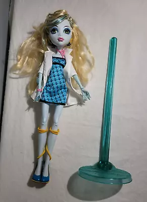 Monster High LAGOONA BLUE Mad Science Classroom Doll • $23.75