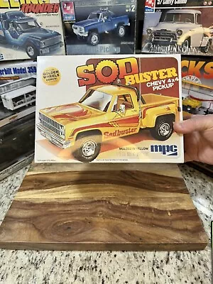 Vintage MPC Model Truck Kit Chevy Step-side • $10.50