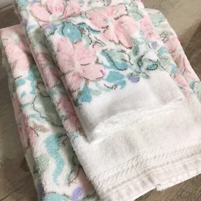 Vintage Martex Towel Set Floral 1 Bath 1 Hand 1 Washcloth Cotton USA • $20