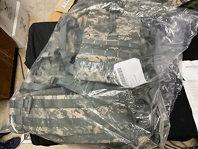 Us Army Molle Ii Rifleman Set Kit (acu Digital Camo New Inopen Packaging) • $189.99