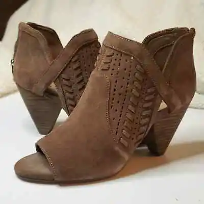 Vince Camuto Ebelin Tuscan Taupe Suede Bootie Sz 8 • £61.75