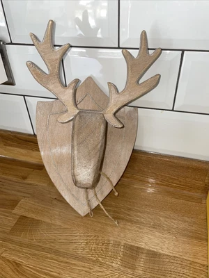 £5 • Buy Wall Mounted Wooden Deer Head Decoration