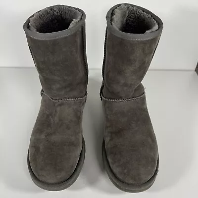 UGG Classic Short Ll Shearling Sheepskin Boots Gray Women’s Size 8 1016223 • $32