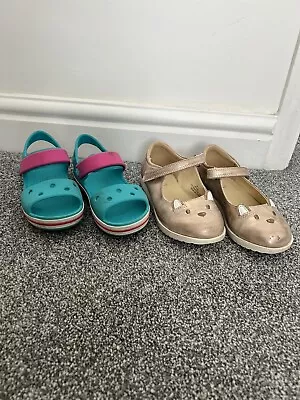 Kids Size 11 Infant Shoe Bundle Crocs And M&S • £6