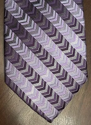 Van Heusen Purple 100% Polyester Men’s Neck Tie Made In China • $14.99