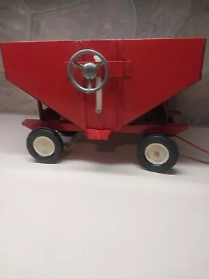 Ertl 1/16 Scale International Toy Tractor Gravity Wagon • $19