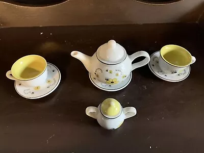 Dollhouse Tea Set - Schylling Busy Bee Mini Tea Set- Pretend Play Children • $5