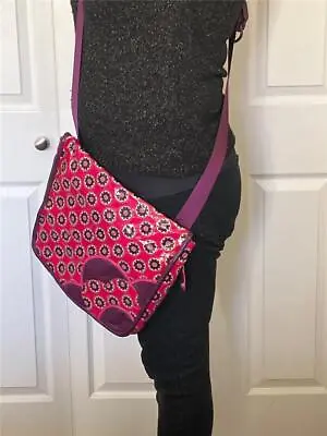 Women's Vera Bradley PVC Frill Pink Floral Laptop Messenger Cross Body Bag • $18.22