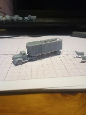 $18 • Buy Z Scale Train Miniature Truck 40`s, 50`s And Catle Trailer Plus Animals