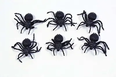 Pack Of 6 Identical Small Rubber Spiders Halloween Horror Decoration • £3.25