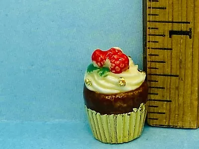 Tiny Vanilla CUPCAKE Cake Dessert French Feves Dollhouse Miniatures Y2 • $5.25