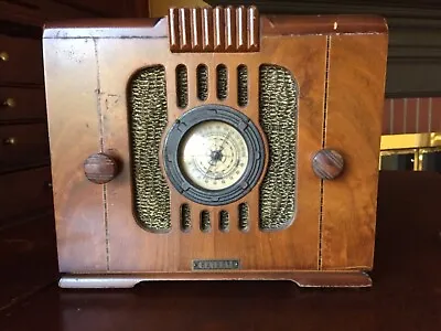 Antique Vintage General Tube Radio Art Deco Depression Era Midget 1935 Compact • $275