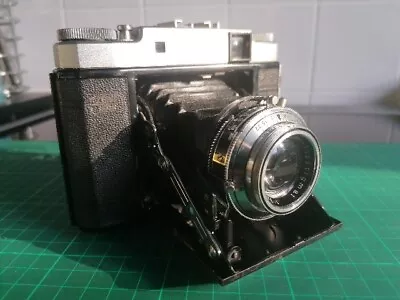 Zeiss Ikon Super Ikonta 531/16 Folding Roll Film Camera & Original Leather Case  • £26