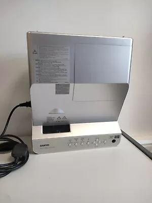 £89.99 • Buy Sanyo PDG-DXL2000 DLP Projector 1080p PC 3D Ready HDMI VGA Composite S-Video (DA
