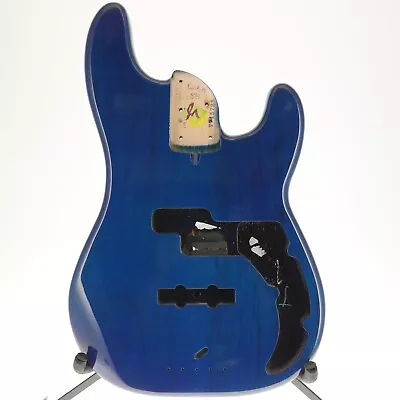 Fender American Ultra P Bass Body In Sapphire Blue Transparent (10514) • $62