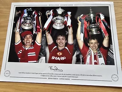 Manchester United Bryan Robson Signed FA Cup Winners Photo With COA. • £13
