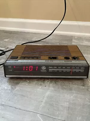 Vintage Clock Radio - GE Model 7-4624B AM/FM Digital Alarm Clock - Tested- CLEAN • $25.98