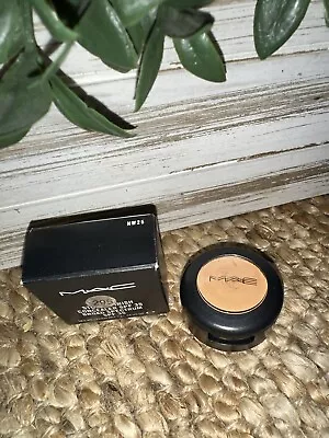 MAC Studio Finish SPF 35 Concealer ~NW25~  Full Size [New In Box] • $23