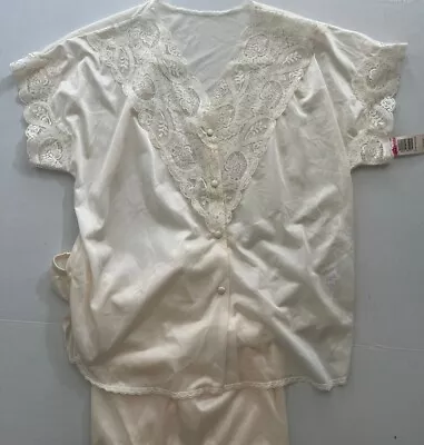 Vintage OLGA #95080 Sheer Lace  2 Piece Pajama Set Lingerie USA Ivory  Sz M • $35.10