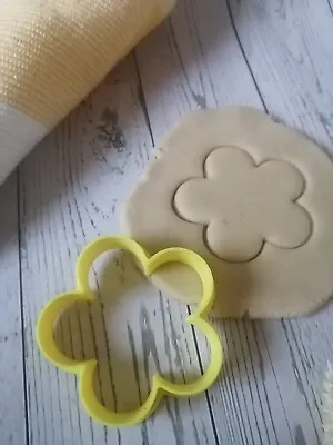 £3.29 • Buy 3D Flower Blossom Daisy Cookie Cutter Biscuit Dough Icing Shape Clay  Cake 6cm