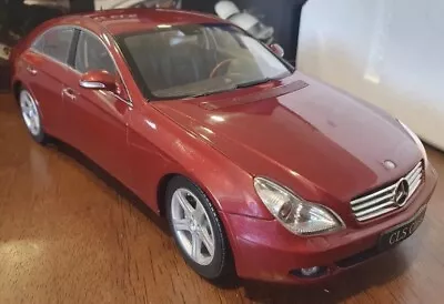 1/18 KYOSHO MERCEDES-BENZ CLS Red Has Opening Parts • $128.67