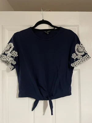 £7 • Buy Miss Selfridge Navy Blue Tie Front Top Size 12