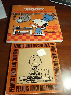 Vtg Snoopy Doghouse CookBook 59 Pet Food Recipes & Lunch Bag Cookbook • $10