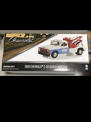 1969 Chevy C30 Wrecker 1:18 Greenlight Dukes Of Hazzard 13622 • $189.95