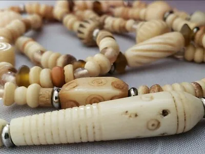 BEAUTIFUL! Vintage Sculpted Ivory Color ~ Bone Color Continual Bead Necklace 48g • $45