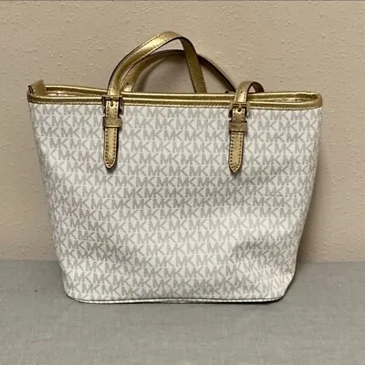 Michael Kors Signature Jet Set Tote. Vanilla/Gold • $85.99