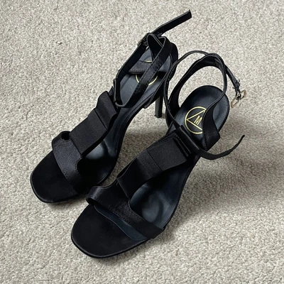 £10 • Buy Missguided Black High Heel Sandal Square Toe Tip Shoes Size 6 Sandals