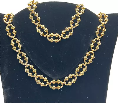 Signed AVON Vintage Chain Link Necklace Bracelet SET Gold Tone Costume Jewelry • $5