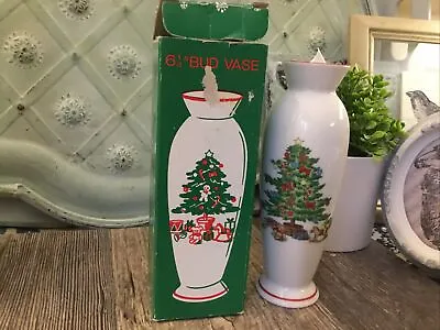 Vintage Shibata Fine Porcelain Japan Christmas Tree Scene Bud Vase Bone China • $25.45