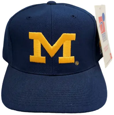 Vintage Michigan Wolverines Snapback Flat Bill Blend Navy • $39.99