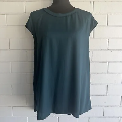 $15 • Buy Country Road Size L Top 100% Modal