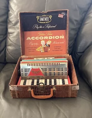 Vintage 1955 Emenee Musical Small Golden Piano Accordion #405 W/Box • $40