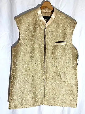 NWT Inner Lines Holiday Mens Ethnic Waist Coat Vest XL Gold Embroidered Silk • $20