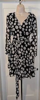 Womens ECI Black White Polka Dot Dress Sz 8 Wing Sleeves Fit & Flare Belted EUC • $13