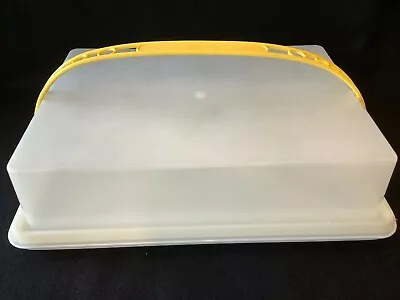 $29 • Buy Tupperware Vintage Rectangle Cake Carrier/Keeper Collectible Kitchenware Gold