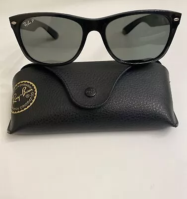 Ray-Ban Used Wayfarer Classic Gloss Black / Green 58 Mm Sunglasses RB2132 901 58 • $50