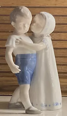 Boy And Girl Figurine Royal Copenhagen (BG) Porcelain #1614  Unrequited Love  • $39