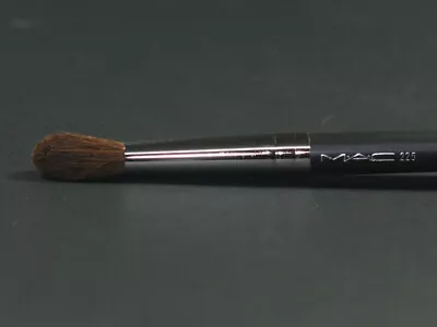 Mac 225 Large Tapered Blending Brush - New In Sleeve - Discontinued Natural Hair • $89.95