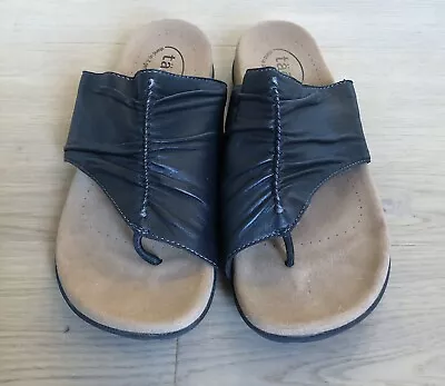 Taos Sandals Womens 10 Black Soft Leather Slip On Thong Flip Flop • $29.95
