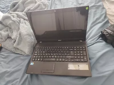 Acer Aspire 5742 PEW71 Laptop • £0.99