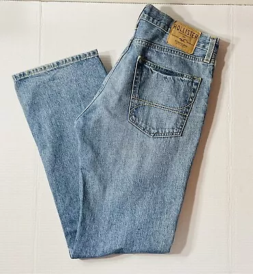 Hollister Men’s Straight Leg Button Fly Jeans 32x32 Medium Wash  • $14.75